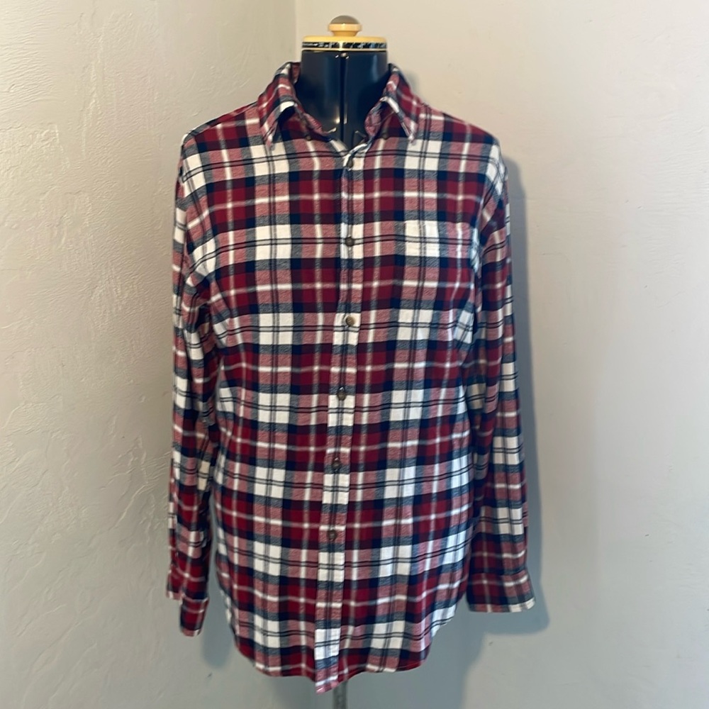 Croft & Barrow Red White and Blue Plaid Flannel Button Shirt